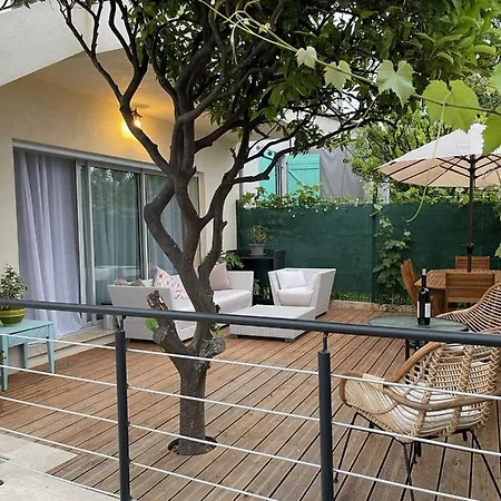 Apartment 2 Pieces En Rdjardin Avec 2 Grands Terrasses