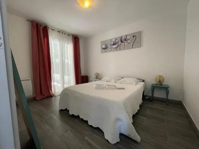 2 Pieces En Rdjardin Avec 2 Grands Terrasses