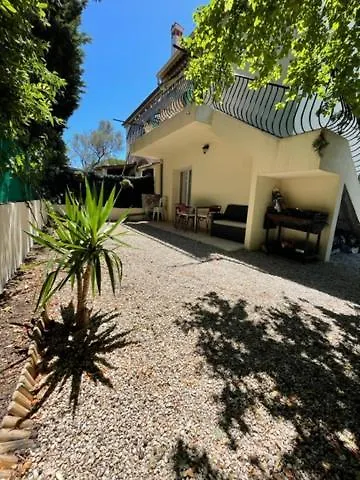 Daire 2 Pieces En Rdjardin Avec 2 Grands Terrasses *